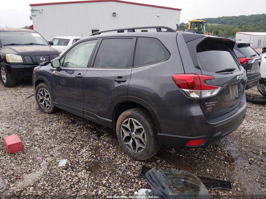 2024 Subaru Forester VIN JF2SKADC7RH421940 IAAI salvage auction — FRONT END, Clear (Arkansas), sold $3,000 on 2026-07-09 (photo 3)