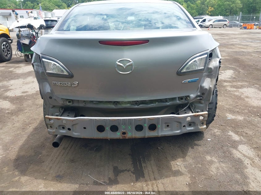 2013 Mazda 3 VIN JM1BL1U79D1705716 IAAI salvage auction — REAR END, Salvage - Greater Than 75% (Maryland), sold $900 on 2026-07-28 (photo 6)
