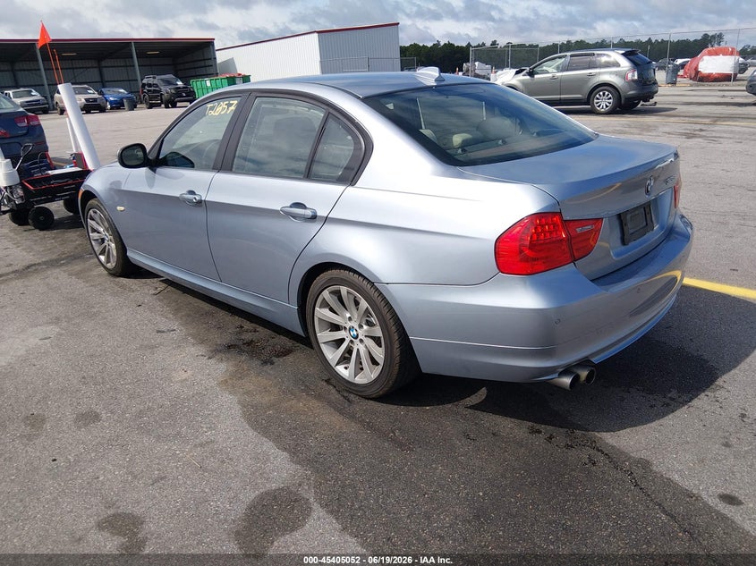 2011 BMW 3 series VIN WBAPH7C52BA802065 IAAI salvage auction — UNDERCARRIAGE, Salvage (South Carolina), sold $425 on 2026-07-08 (photo 3)