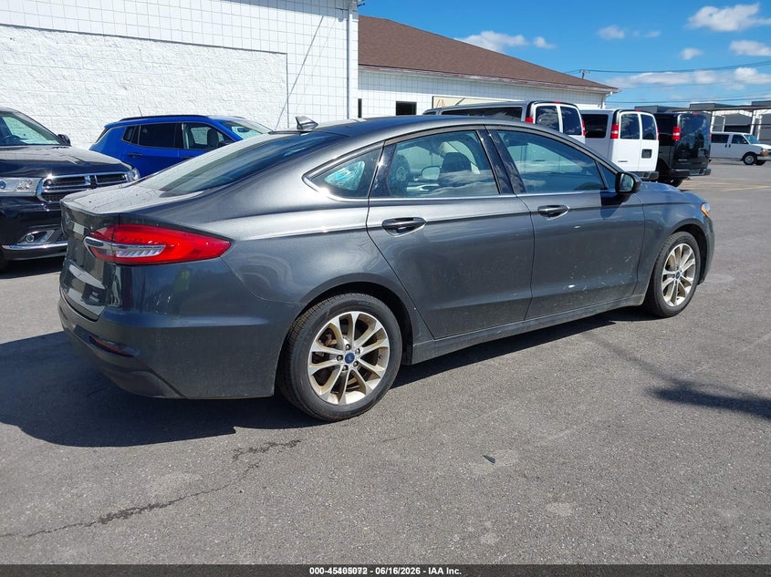 2020 Ford Fusion VIN 3FA6P0LU4LR244944 IAAI salvage auction — NORMAL WEAR, Sf97 (New York), sold $4,525 on 2026-07-27 (photo 4)
