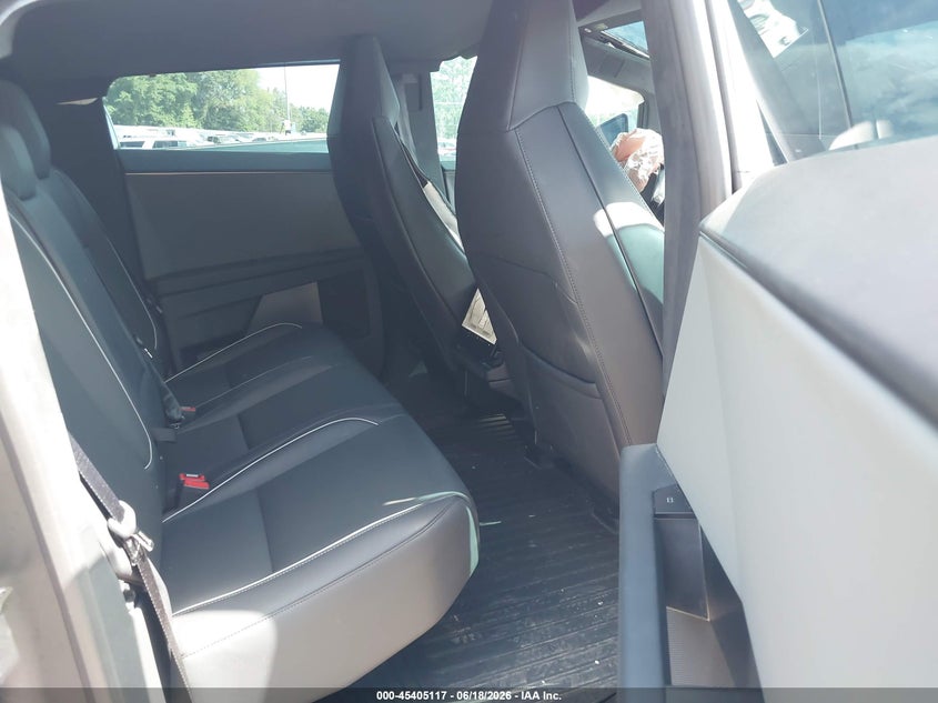 2024 Tesla Cybertruck VIN 7G2CEHED1RA029704 IAAI salvage auction — FRONT END, Salvage Title, sold $15,100 on 2026-07-30 (photo 8)