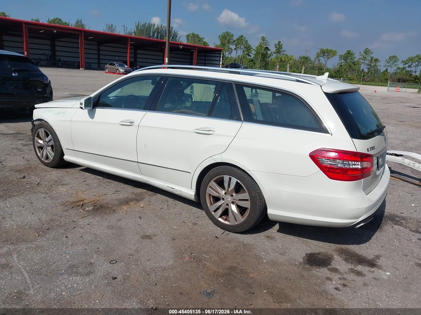 2011 Mercedes-benz E-klasse VIN WDDHH8HB1BA275170 IAAI salvage auction — FRONT END, Rebuildable (Florida), sold $2,950 on 2026-07-06 (photo 3)