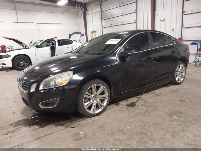 2012 Volvo S60 VIN YV1902FH8C2089951 IAAI salvage auction — LEFT SIDE, Salvage (Kansas), sold $475 on 2026-08-04 (photo 2)