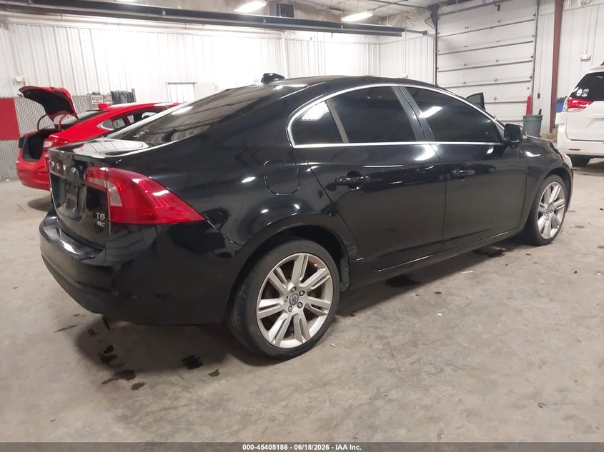 2012 Volvo S60 VIN YV1902FH8C2089951 IAAI salvage auction — LEFT SIDE, Salvage (Kansas), sold $475 on 2026-08-04 (photo 4)