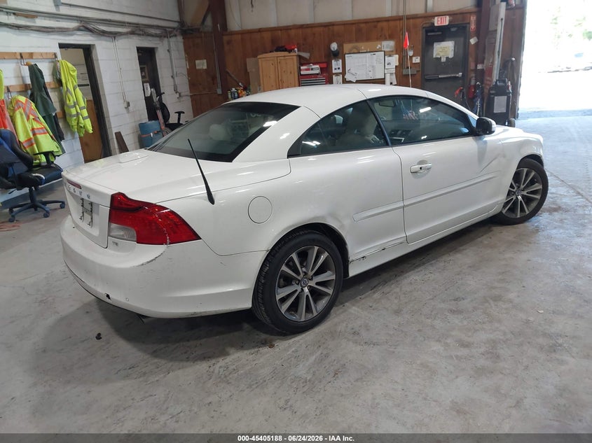2013 Volvo C70 VIN YV1672MCXDJ144123 IAAI salvage auction — SUSPENSION, Salvage Title, sold $1,400 on 2026-07-22 (photo 4)