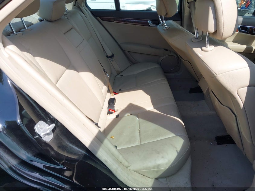 2010 Mercedes-benz C-klasse VIN WDDGF5GB2AR117549 IAAI salvage auction — FRONT END, Salvage (North Carolina), sold $350 on 2026-08-06 (photo 8)