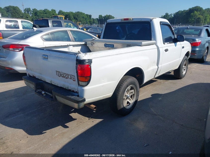 2000 Mazda B3000 VIN 4F4YR12V5YTM26999 IAAI salvage auction — NORMAL WEAR, Clear-Dealer Only (North Carolina), sold $450 on 2026-07-06 (photo 4)