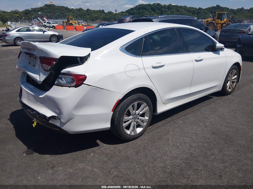 2015 Chrysler 200 VIN 1C3CCCAB2FN525258 IAAI salvage auction — REAR END, Salvage (Illinois), sold $625 on 2026-07-17 (photo 4)