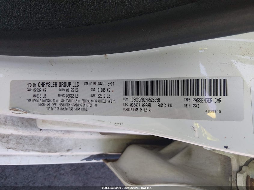 2015 Chrysler 200 VIN 1C3CCCAB2FN525258 IAAI salvage auction — REAR END, Salvage (Illinois), sold $625 on 2026-07-17 (photo 9)