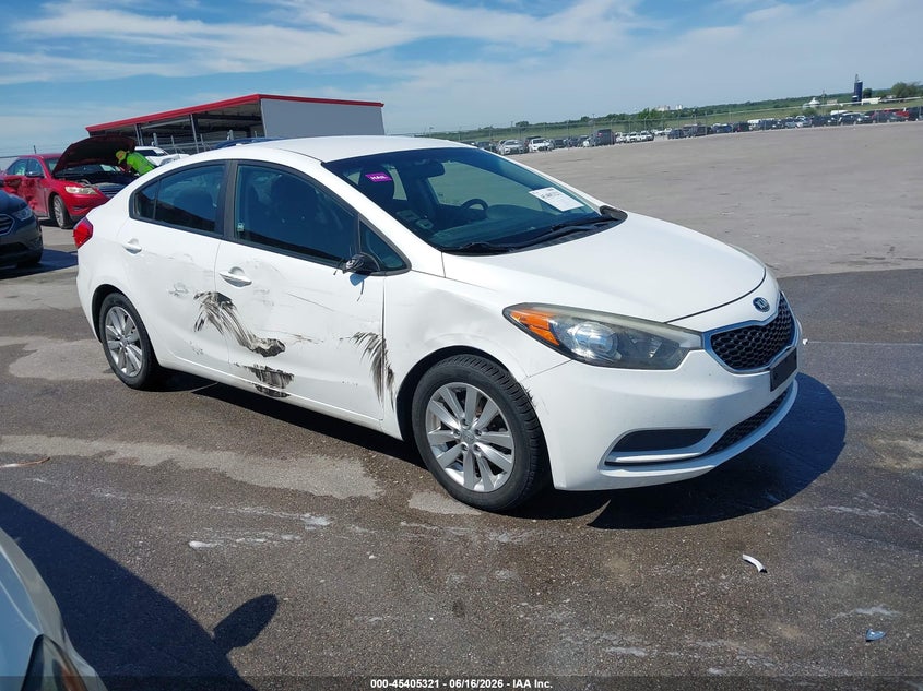 2016 Kia Forte VIN KNAFX4A63G5506819 IAAI salvage auction — SIDE, Salvage (Kansas), sold $800 on 2026-07-09 (photo 1)