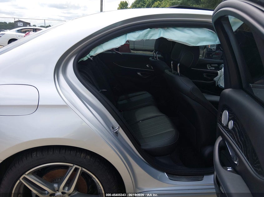 2019 Mercedes-benz E-klasse VIN WDDZF4JB8KA604914 IAAI salvage auction — FRONT END, Salvage Title, sold $6,400 on 2026-08-06 (photo 8)