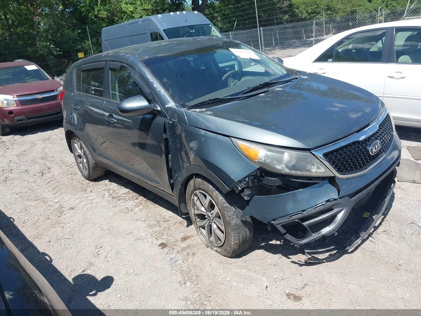 2014 Kia Sportage VIN KNDPB3AC6E7656866 IAAI salvage auction — RIGHT FRONT, Salvage (Indiana), sold $900 on 2026-07-22 (photo 1)