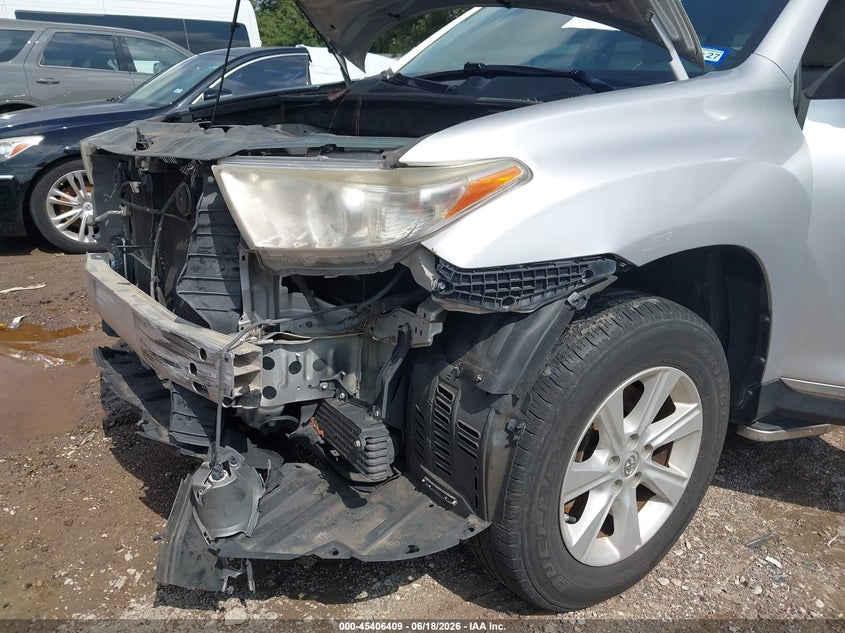 2013 Toyota Highlander VIN 5TDZK3EH7DS140180 IAAI salvage auction — FRONT END, Original (Texas), sold $1,150 on 2026-07-18 (photo 6)