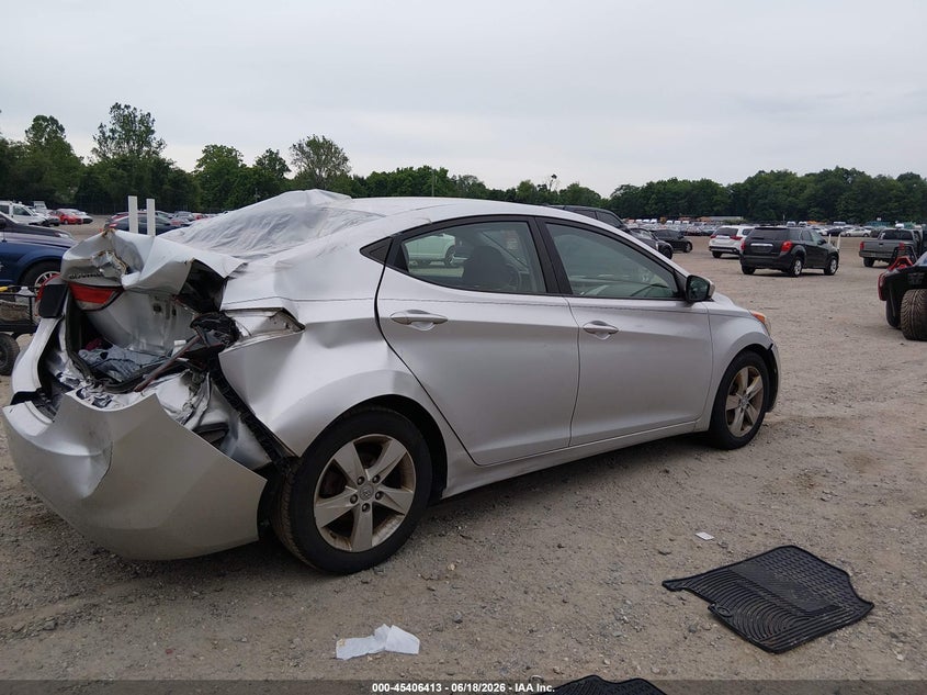 2011 Hyundai Elantra VIN KMHDH4AE4BU117230 IAAI salvage auction — REAR END, Salvage (New Jersey), sold $375 on 2026-07-28 (photo 4)