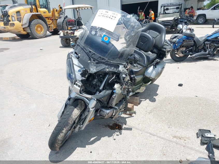 2015 Honda VIN JH2SC68G9FK300581 IAAI salvage auction — ALL OVER, Salvage Title, sold $775 on 2026-07-29 (photo 2)