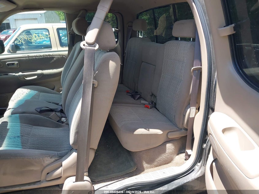 2003 Toyota Tundra VIN 5TBBT44133S426561 IAAI salvage auction — NORMAL WEAR, Clear (Indiana), sold $1,550 on 2026-07-15 (photo 8)