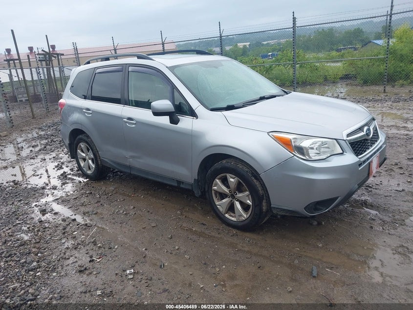 2015 Subaru Forester VIN JF2SJAHC5FH818104 IAAI salvage auction — NORMAL WEAR, Clear (Pennsylvania), sold $1,225 on 2026-07-21 (photo 1)