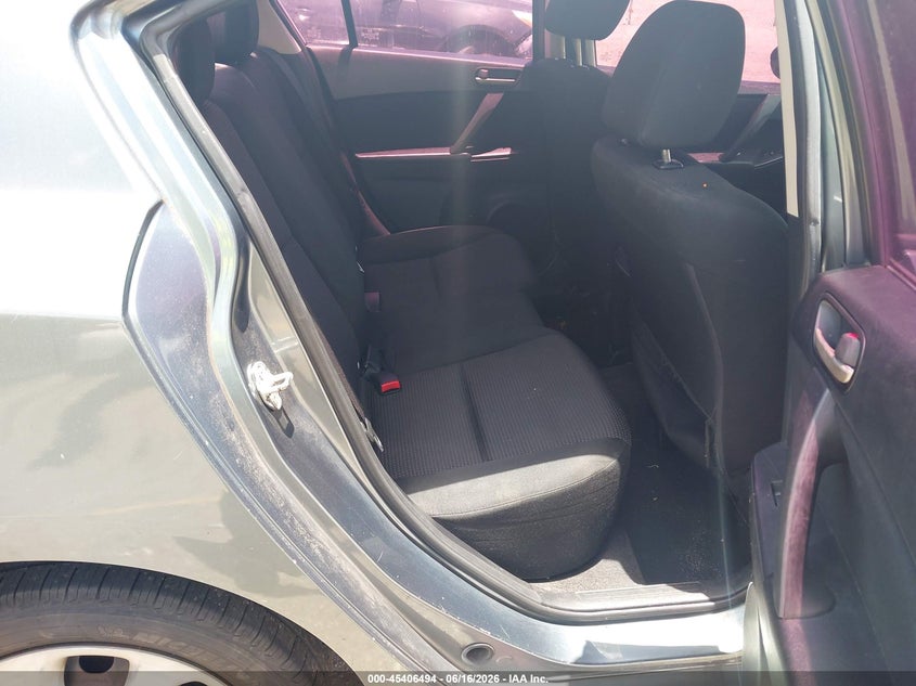 2013 Mazda 3 VIN JM1BL1U70D1705748 IAAI salvage auction — NORMAL WEAR, Clear (Florida), sold $625 on 2026-07-06 (photo 8)