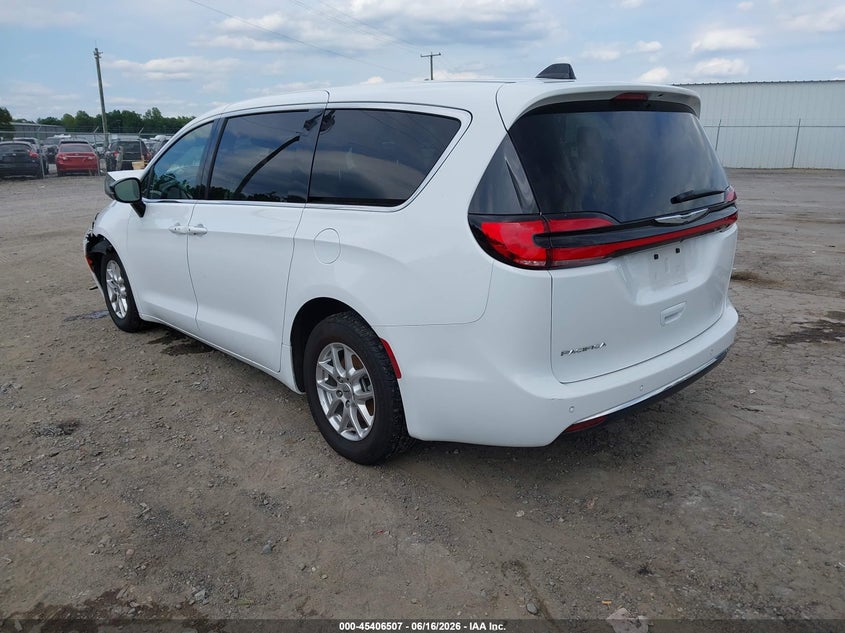 2025 Chrysler Pacifica VIN 2C4RC1BGXSR532489 IAAI salvage auction — FRONT END, Salvage Title, sold $5,300 on 2026-07-29 (photo 3)