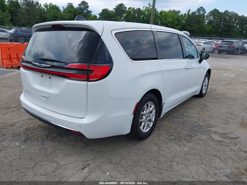 2025 Chrysler Pacifica VIN 2C4RC1BGXSR532489 IAAI salvage auction — FRONT END, Salvage Title, sold $7,900 on 2026-07-29 (photo 4)