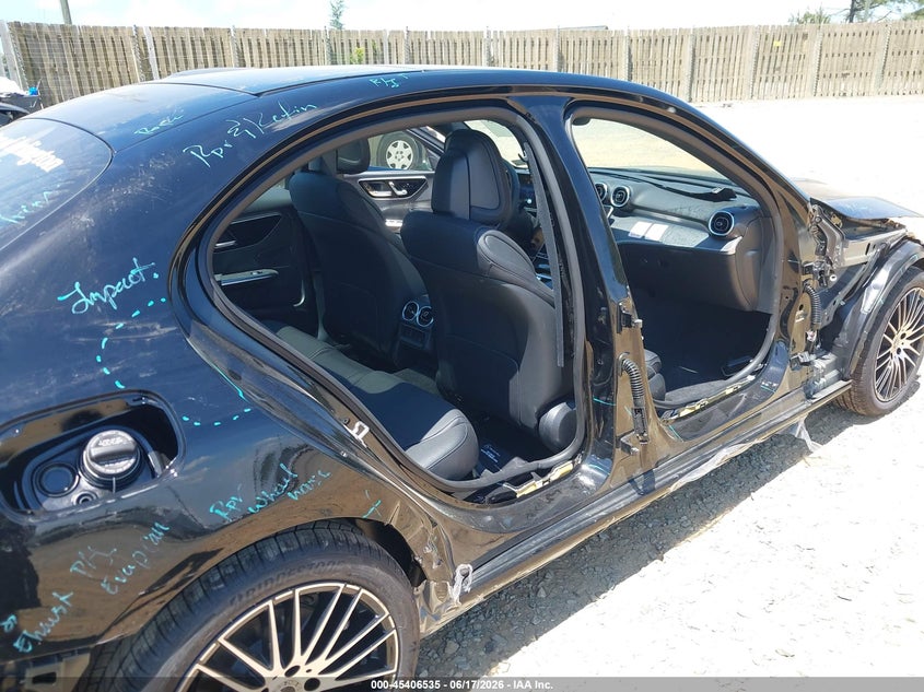 2026 Mercedes-benz VIN W1KAF4HB3TR302713 IAAI salvage auction — RIGHT SIDE, Salvage Title, sold $21,600 on 2026-07-27 (photo 6)