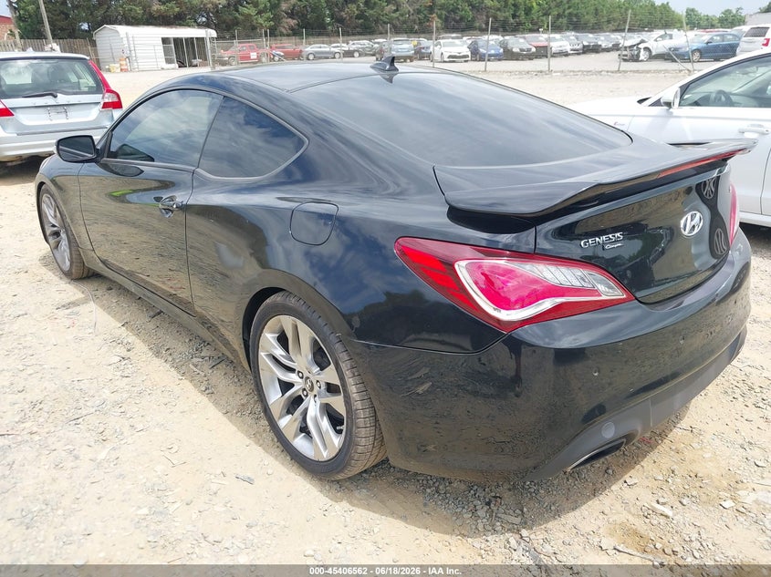 2015 Hyundai Genesis VIN KMHHU6KJ3FU123238 IAAI salvage auction — UNKNOWN, Salvage Title, sold $2,550 on 2026-07-24 (photo 3)