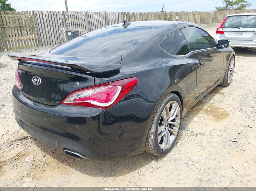 2015 Hyundai Genesis VIN KMHHU6KJ3FU123238 IAAI salvage auction — UNKNOWN, Salvage Title, sold $2,550 on 2026-07-24 (photo 4)