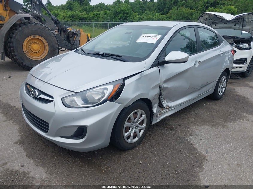 2013 Hyundai Accent VIN KMHCT4AE7DU323333 IAAI salvage auction — LEFT SIDE, Salvage (Louisiana), sold $1,475 on 2026-07-14 (photo 2)