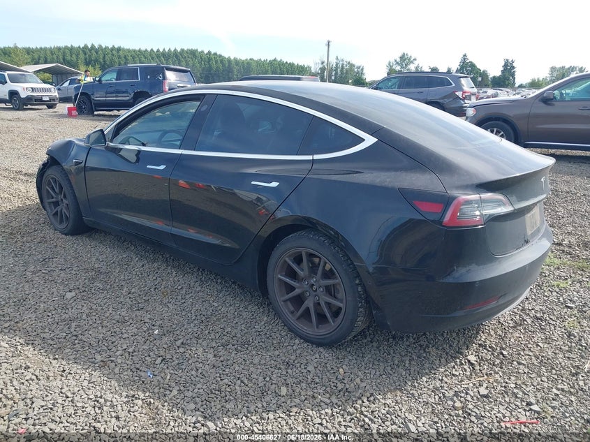 2018 Tesla Model 3 VIN 5YJ3E1EA7JF101478 IAAI salvage auction — LEFT FRONT, Salvage (Oregon), sold $3,350 on 2026-07-31 (photo 3)