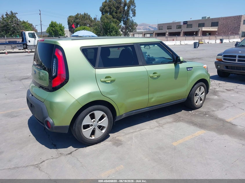 2016 Kia Soul VIN KNDJN2A26G7864523 IAAI salvage auction — NORMAL WEAR, Clear - Dealer Only (California), sold $400 on 2026-07-13 (photo 4)