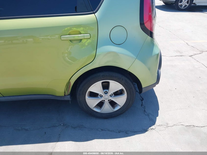 2016 Kia Soul VIN KNDJN2A26G7864523 IAAI salvage auction — NORMAL WEAR, Clear - Dealer Only (California), sold $400 on 2026-07-13 (photo 6)