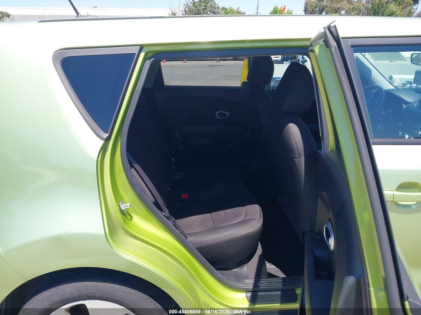 2016 Kia Soul VIN KNDJN2A26G7864523 IAAI salvage auction — NORMAL WEAR, Clear - Dealer Only (California), sold $400 on 2026-07-13 (photo 8)