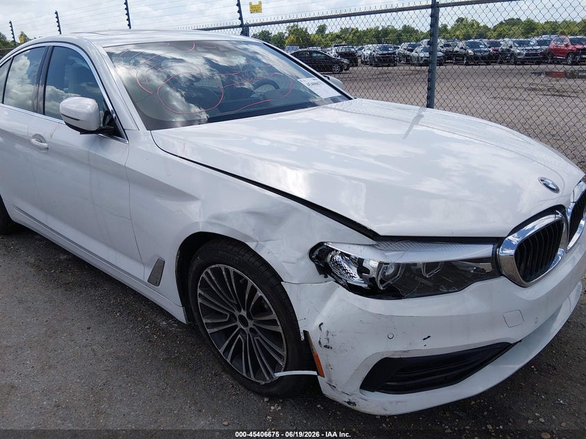 2019 BMW 5er VIN WBAJA5C55KG901068 IAAI salvage auction — RIGHT FRONT, Salvage (Mississippi), sold $5,500 on 2026-07-13 (photo 6)
