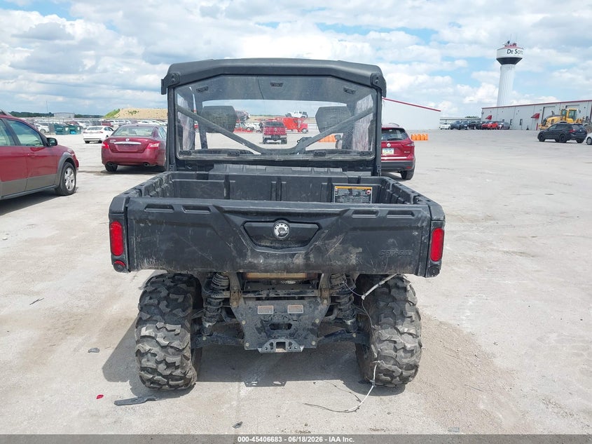 2024 Can-am/ brp Traxter VIN 3JBUKAJ45RK000037 IAAI salvage auction — REAR END, Wait Title, sold $3,250 on 2026-08-25 (photo 6)
