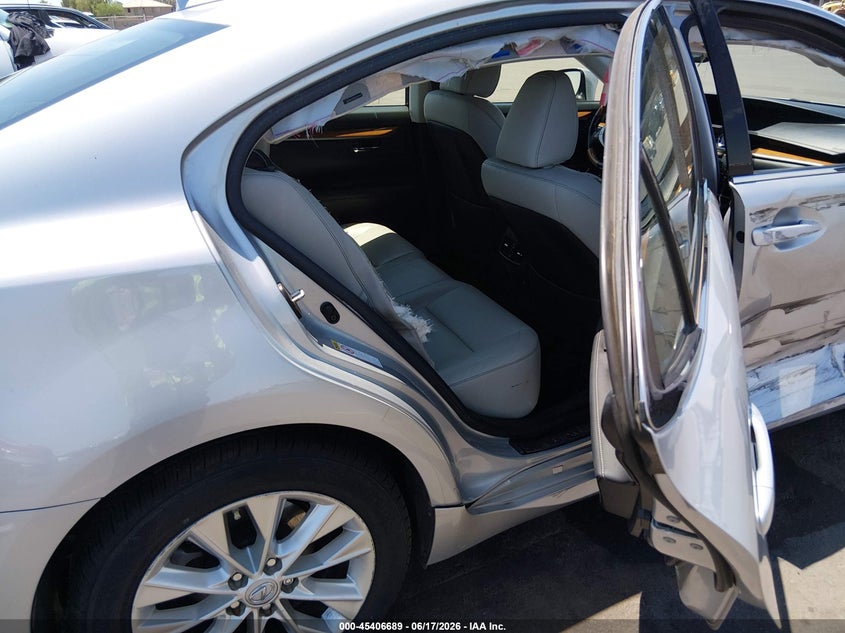 2015 Lexus VIN JTHBW1GG0F2092206 IAAI salvage auction — RIGHT SIDE, Salvage (Arizona), sold $5,400 on 2026-07-21 (photo 8)