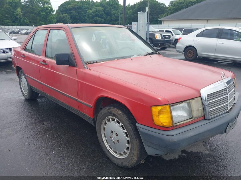 1988 Mercedes-benz 190 VIN WDBDA28D7JF533459 IAAI salvage auction — NORMAL WEAR, Clear (Georgia), sold $550 on 2026-07-15 (photo 1)
