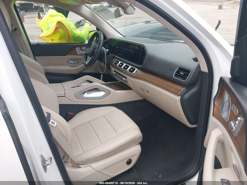 2020 Mercedes-benz Gls-klasse VIN 4JGFF5KE5LA235373 IAAI salvage auction — REAR END, Salvage Title, sold $15,500 on 2026-07-31 (photo 5)