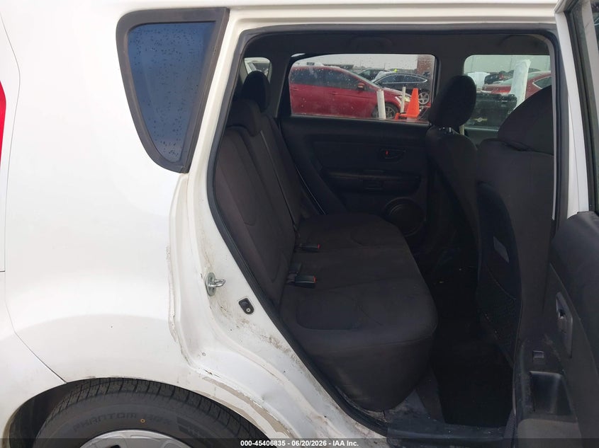2013 Kia Soul VIN KNDJT2A5XD7484290 IAAI salvage auction — FRESH WATER, Clear (Missouri), sold $375 on 2026-07-22 (photo 8)
