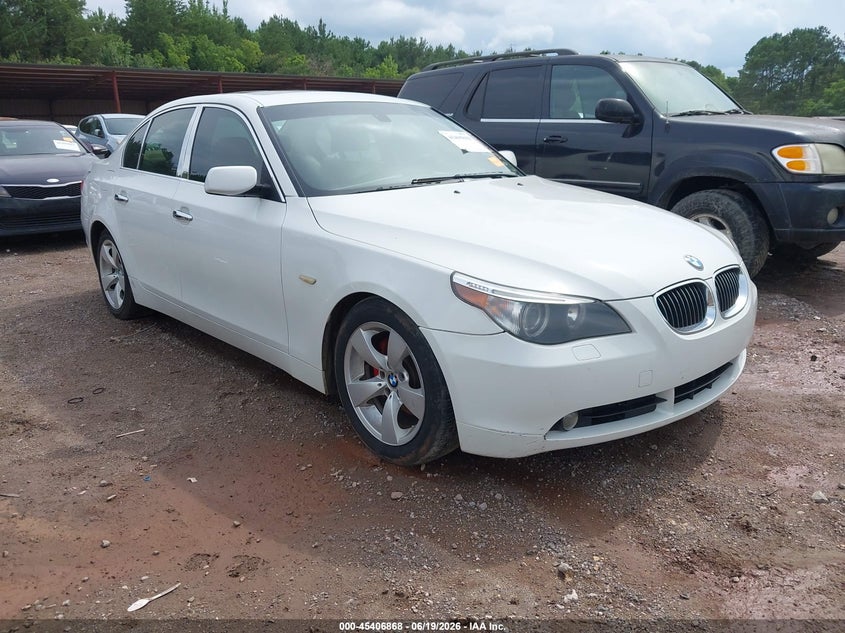 2007 BMW 5 series VIN WBANE53587CW61308 IAAI salvage auction — NORMAL WEAR, Clear (Alabama), sold $300 on 2026-07-15 (photo 1)