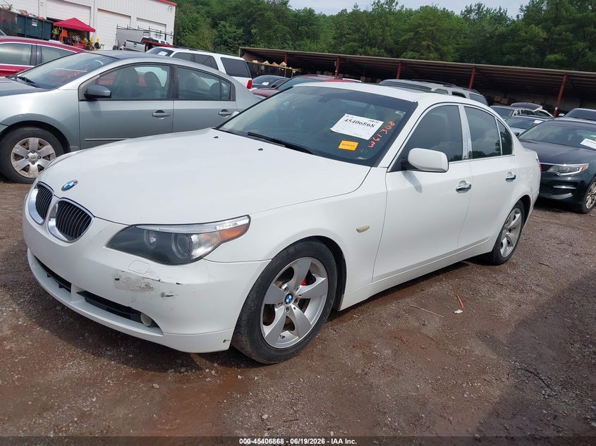 2007 BMW 5 series VIN WBANE53587CW61308 IAAI salvage auction — NORMAL WEAR, Clear (Alabama), sold $300 on 2026-07-15 (photo 2)