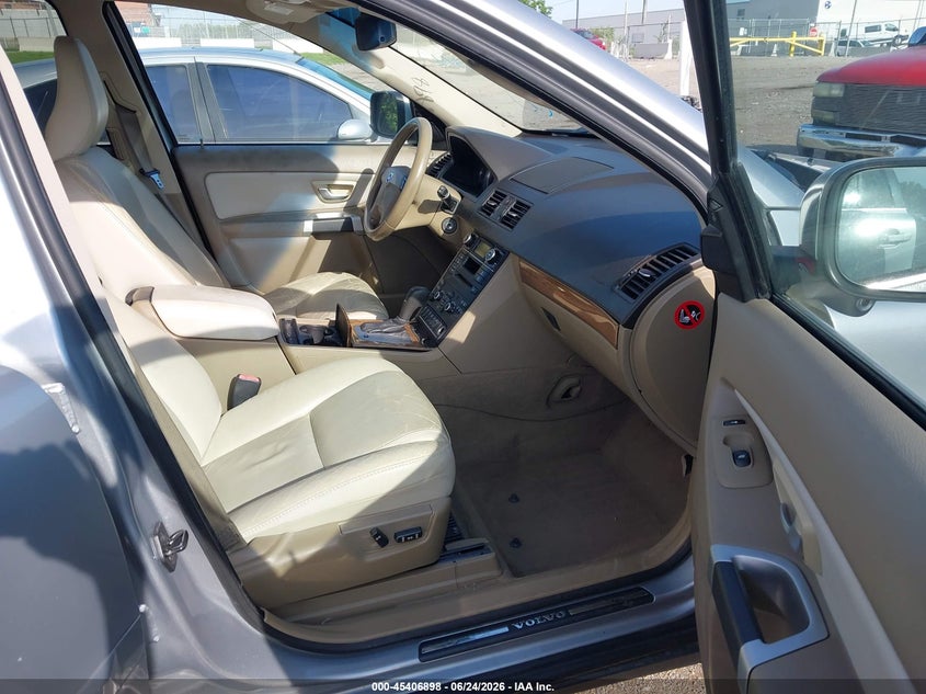 2012 Volvo Xc90 VIN YV4952CZ8C1610920 IAAI salvage auction — Burn Engine, Salvage (Tennessee), sold $550 on 2026-07-16 (photo 5)