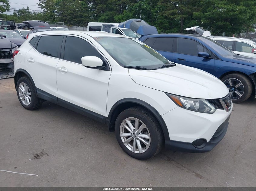 2019 Nissan Rogue VIN JN1BJ1CR1KW352593 IAAI salvage auction — LEFT SIDE, Mv-907A (New York), sold $4,450 on 2026-07-14 (photo 1)