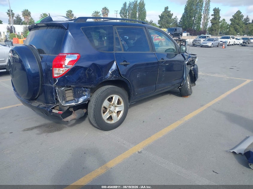 2007 Toyota Rav4 VIN JTMZD33V975055841 IAAI salvage auction — SIDE, Salvage (California), sold $1,325 on 2026-07-13 (photo 4)