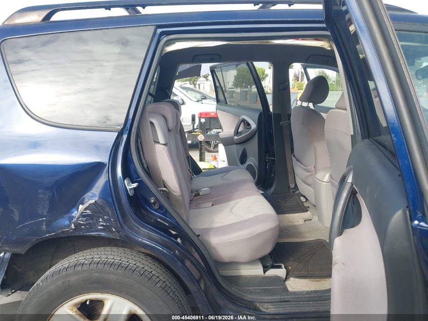 2007 Toyota Rav4 VIN JTMZD33V975055841 IAAI salvage auction — SIDE, Salvage (California), sold $1,325 on 2026-07-13 (photo 8)