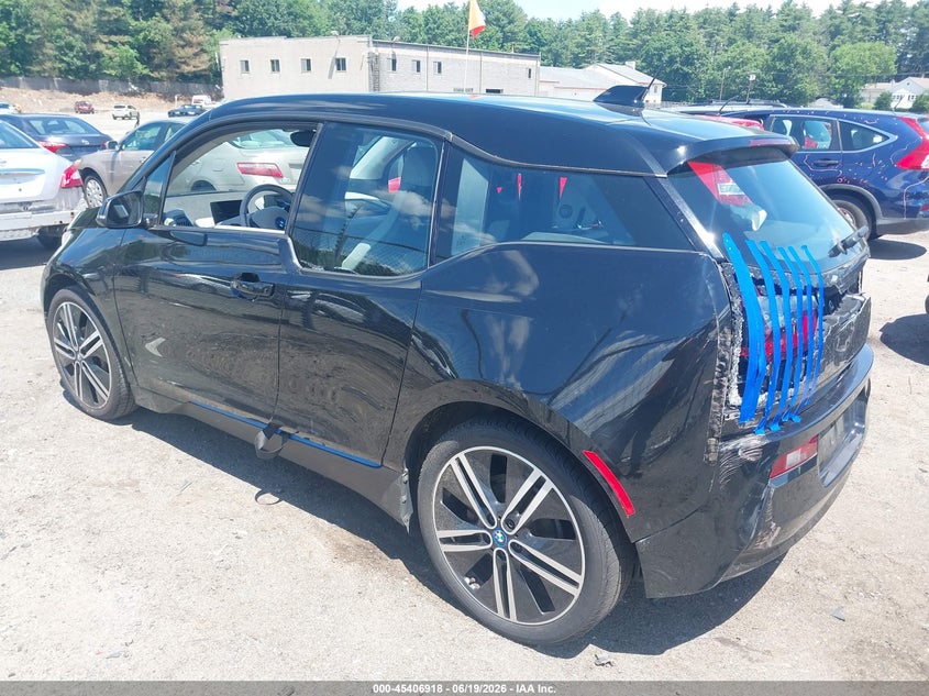 2017 BMW I3 VIN WBY1Z8C39HV890588 IAAI salvage auction — REAR END, Salvage (Massachusetts), sold $2,150 on 2026-07-10 (photo 3)