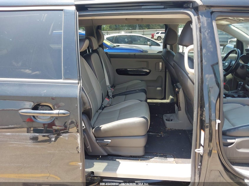 2016 Kia SEDONA VIN KNDMC5C18G6146972 IAAI salvage auction — SIDE, Salvage (Texas), sold $1,750 on 2026-07-21 (photo 8)
