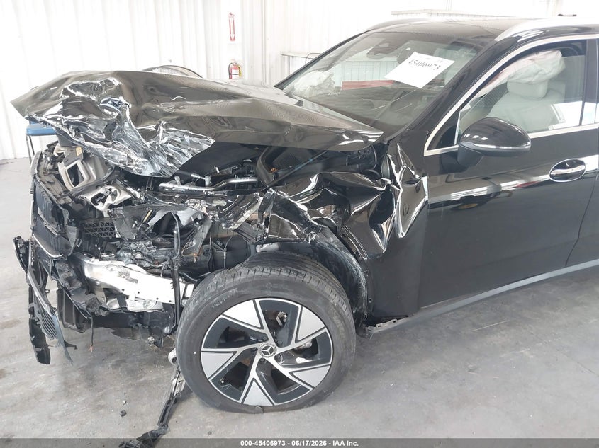 2024 Mercedes-benz Glc VIN W1NKM4HB4RF092405 IAAI salvage auction — FRONT END, Rebuildable (Florida), sold $10,450 on 2026-07-29 (photo 6)