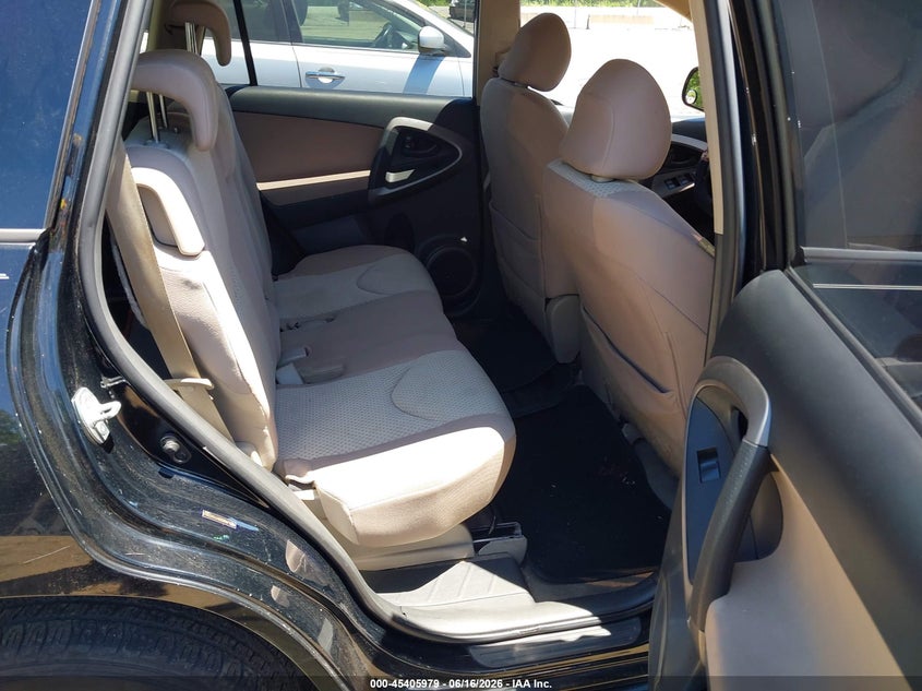 2007 Toyota Rav4 VIN JTMZD33V776027868 IAAI salvage auction — NORMAL WEAR, Clear (District Of Columbia), sold $1,750 on 2026-07-29 (photo 8)
