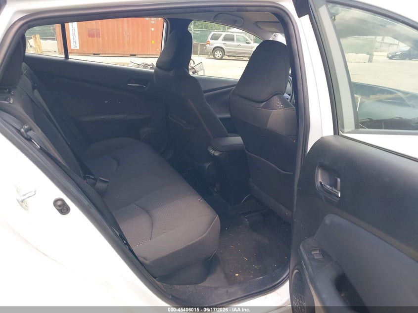 2021 Toyota Prius VIN JTDKAMFU2M3152602 IAAI salvage auction — FRONT END, Salvage - Greater Than 75% (Maryland), sold $8,000 on 2026-07-09 (photo 8)