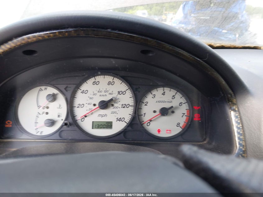 2002 Mazda Protege VIN JM1BJ245621550615 IAAI salvage auction — NORMAL WEAR, Clear (Virginia), sold $350 on 2026-07-07 (photo 7)